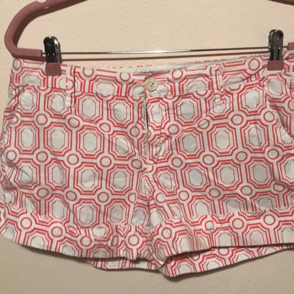 Old Navy Pants - 🌸5/$25🌸 100% cotton soft Old Navy Shorts